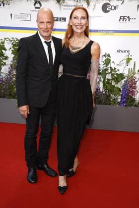 Christian Berkel und Andrea Sawatzki bei der Ankunft zur Verleihung Deutscher Filmpreis am 12.05.2023 in Berlin Deutscher Filmpreis 2023 in Berlin - Ankunft Roter Teppich