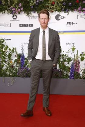 Louis Klamroth bei der Ankunft zur Verleihung Deutscher Filmpreis am 12.05.2023 in Berlin Deutscher Filmpreis 2023 in Berlin - Ankunft Roter Teppich