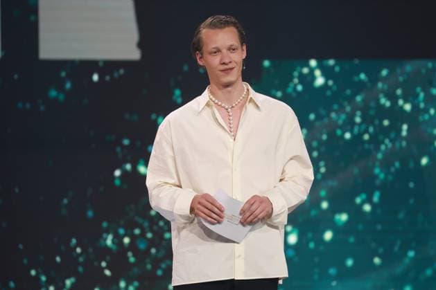 Deutscher Filmpreis 2023 Felix Kammerer Laudator BESTE KAMERA & BILDGESTALTUNG bei der Verleihung der Lola - Deutscher Filmpreis 2023 im Theater am Potsdamer Platz in Berlin 12.05.2023 Copyright: xEventpressx