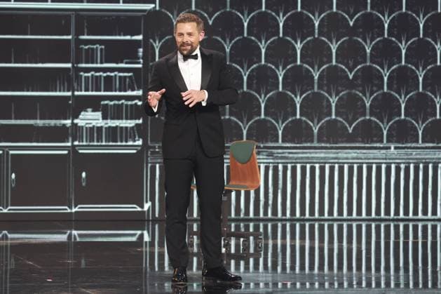 Deutscher Filmpreis 2023 Laudatio Klaas Heufer-Umlauf BESTES DREHBUCH bei der Verleihung der Lola - Deutscher Filmpreis 2023 im Theater am Potsdamer Platz in Berlin 12.05.2023 Copyright: xEventpressx