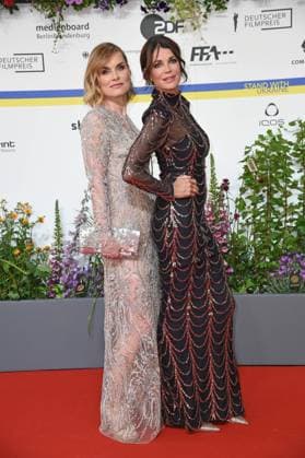 Andrea Lüdke, Gerit Kling bei der Ankunft auf dem Roten Teppich zum DEUTSCHER FILMPREIS 2023 im Theater am Potsdamer Platz in Berlin am 12.05.2023