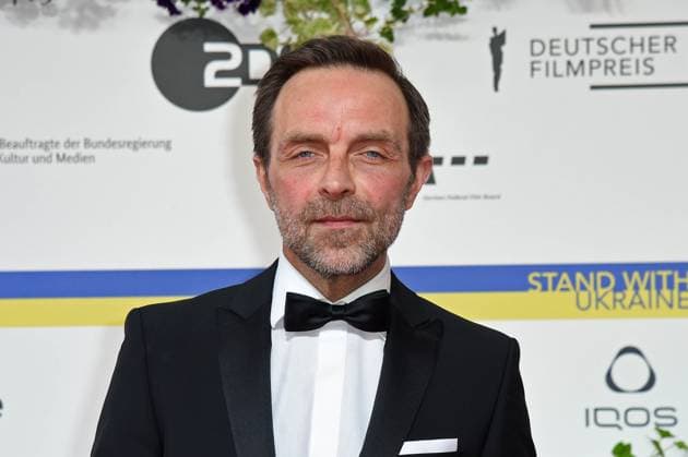 Aleksandar Jovanovic bei der Ankunft auf dem Roten Teppich zum DEUTSCHER FILMPREIS 2023 im Theater am Potsdamer Platz in Berlin am 12.05.2023