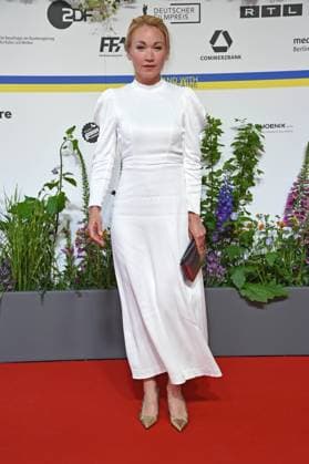 Lisa Maria Potthoff bei der Ankunft auf dem Roten Teppich zum DEUTSCHER FILMPREIS 2023 im Theater am Potsdamer Platz in Berlin am 12.05.2023