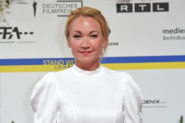 Lisa Maria Potthoff bei der Ankunft auf dem Roten Teppich zum DEUTSCHER FILMPREIS 2023 im Theater am Potsdamer Platz in Berlin am 12.05.2023