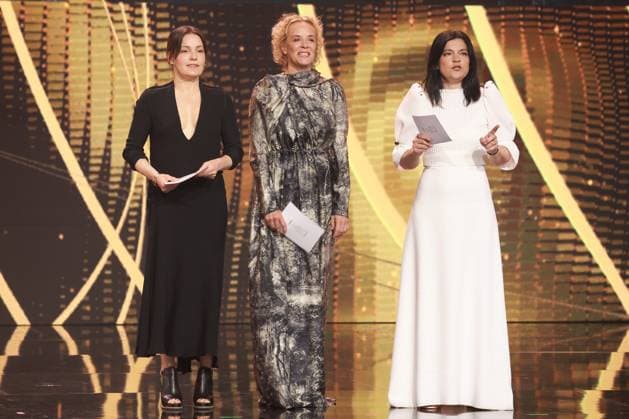 Deutscher Filmpreis 2023 Jasmin Tabatabai, Nicolette Krebitz, Katja Riemann Laudatorinnen BESTE FILMMUSIK bei der Verleihung der Lola - Deutscher Filmpreis 2023 im Theater am Potsdamer Platz in Berlin 12.05.2023 Copyright: xEventpressx