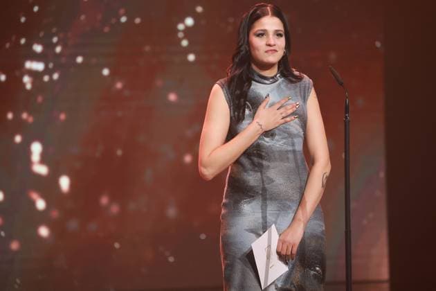 Deutscher Filmpreis 2023 Sara Mardini Laudatorin BESTER DOKUMENTARFILM bei der Verleihung der Lola - Deutscher Filmpreis 2023 im Theater am Potsdamer Platz in Berlin 12.05.2023 Copyright: xEventpressx