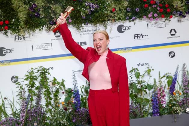 Entertainment Bilder des Tages Event - Deutscher Filmpreis 2023 Jördis Triebel beim 73. Deutschen Filmpreis im Theater am Potsdamerplatz am 12.05.2023 in Berlin. Copyright: xEventpressxKochanx