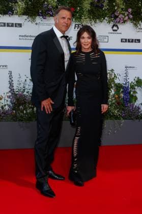 Event - Deutscher Filmpreis 2023 Iris Berben mit Heiko Kiesow beim 73. Deutschen Filmpreis im Theater am Potsdamerplatz am 12.05.2023 in Berlin. Copyright: xEventpressxKochanx