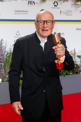 Event - Deutscher Filmpreis 2023 Volker Schloendorff beim 73. Deutschen Filmpreis im Theater am Potsdamerplatz am 12.05.2023 in Berlin. Copyright: xEventpressxKochanx
