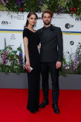 Event - Deutscher Filmpreis 2023 Luise Befort mit Bruder Max Befort beim 73. Deutschen Filmpreis im Theater am Potsdamerplatz am 12.05.2023 in Berlin. Copyright: xEventpressxKochanx