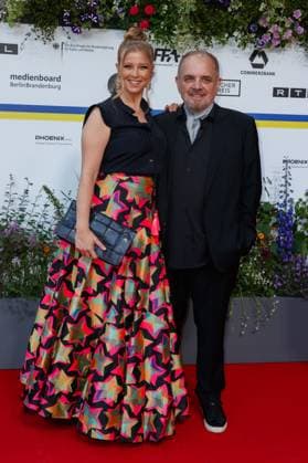 Event - Deutscher Filmpreis 2023 Nina Eichinger und Uli Edel beim 73. Deutschen Filmpreis im Theater am Potsdamerplatz am 12.05.2023 in Berlin. Copyright: xEventpressxKochanx