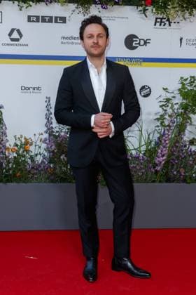 Event - Deutscher Filmpreis 2023 Dimitrij Schaad beim 73. Deutschen Filmpreis im Theater am Potsdamerplatz am 12.05.2023 in Berlin. Copyright: xEventpressxKochanx