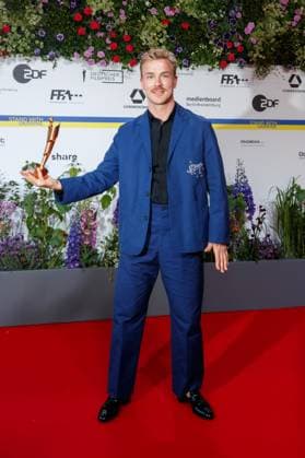 Entertainment Bilder des Tages Event - Deutscher Filmpreis 2023 Albrecht Schuch beim 73. Deutschen Filmpreis im Theater am Potsdamerplatz am 12.05.2023 in Berlin. Copyright: xEventpressxKochanx