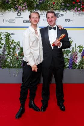 Event - Deutscher Filmpreis 2023 Felix Kammerer und James Friend beim 73. Deutschen Filmpreis im Theater am Potsdamerplatz am 12.05.2023 in Berlin. Copyright: xEventpressxKochanx