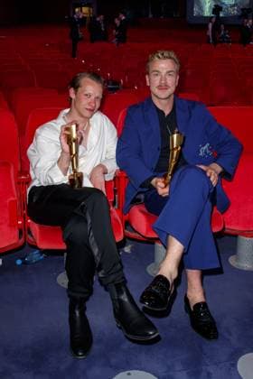 Event - Deutscher Filmpreis 2023 Felix Kammerer und Albrecht Schuch beim 73. Deutschen Filmpreis im Theater am Potsdamerplatz am 12.05.2023 in Berlin. Copyright: xEventpressxKochanx