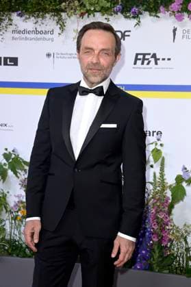 Aleksandar Jovanovic bei der 73. Verleihung des Deutschen Filmpreises 2023 im Theater am Potsdamer Platz. Berlin, 12.05.2023