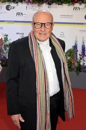 Volker Schlöndorff bei der 73. Verleihung des Deutschen Filmpreises 2023 im Theater am Potsdamer Platz. Berlin, 12.05.2023