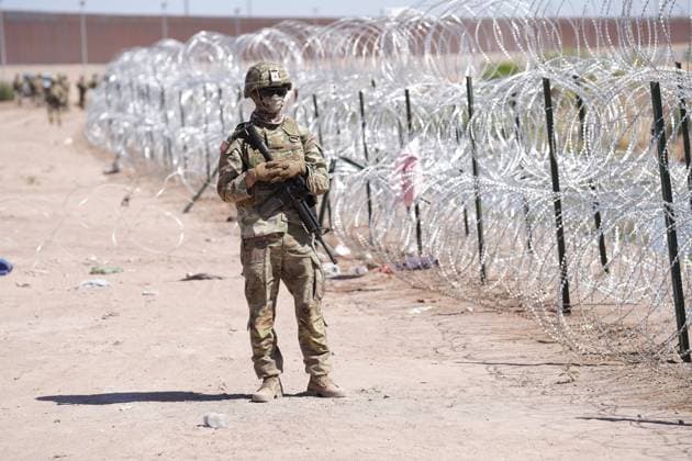 May 11, 2023, El Paso, TX, United States: Texas Army National Guard soldiers with the governors self-styled Texas Tactical Border Force, guard the border with Mexico as part of Operation Lone Star Task Force West, May 11, 2023 near El Paso, Texas. The fear over a migrant surge after Title 42 expired failed to materialize with fewer migrants risking the tougher penalties under the new Title 8 rules. El Paso United States - ZUMAp138 20230511_zaa_p138_011 Copyright: xMarkxOtte TexasxNationalx