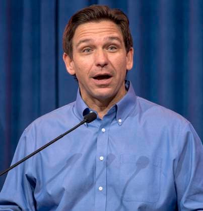 May 13, 2023 - Sioux Center, Iowa, USA - Florida Governor RON DESANTIS addresses Congressman Randy Feenstra s 3rd Annual Feenstra Family Picnic held at the Dean Family Classic Car Museum. Sioux Center USA - ZUMAce6_ 20230513_zaf_ce6_029 Copyright: xBrianxCahnx