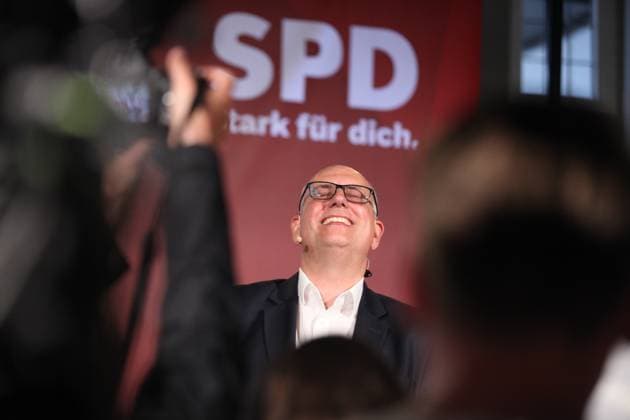 News Themen der Woche KW19 News Bilder des Tages Bremen, Deutschland, 14.05.2023: SPD - Spitzenkandidat und bisheriger Bürgermeister Andreas Bovenschulte am Abend der Bürgerschaftswahl in der Bremer Bürgerschaft ( Wahl, Bremen-Wahl ). *** Bremen, Germany, 14 05 2023 SPD top candidate and former mayor Andreas Bovenschulte on the evening of the parliamentary election in the Bremen parliament election, Bremen election Copyright: xdtsxNachrichtenagenturx dts_18905