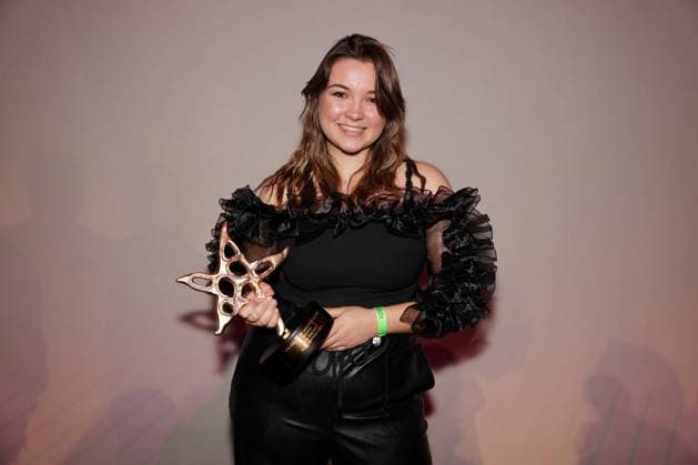 Joya Marleen Prix Walo 2023 Sängerin Joya Marleen gewinnt den Prix Walo in der Kategorie Newcomer. Verleihung des 47. Prix Walo für die Jahre 2020-2022 am 14.05.2023 in den SRF Fernsehstudios Zürich, Schweiz.