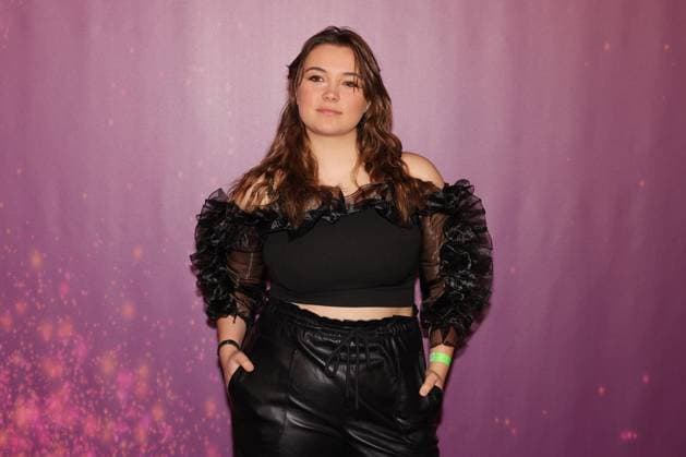 Joya Marleen Prix Walo 2023 Sängerin Joya Marleen auf dem roten Teppich. Verleihung des 47. Prix Walo für die Jahre 2020-2022 am 14.05.2023 in den SRF Fernsehstudios Zürich, Schweiz.