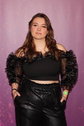 Joya Marleen Prix Walo 2023 Sängerin Joya Marleen auf dem roten Teppich. Verleihung des 47. Prix Walo für die Jahre 2020-2022 am 14.05.2023 in den SRF Fernsehstudios Zürich, Schweiz.