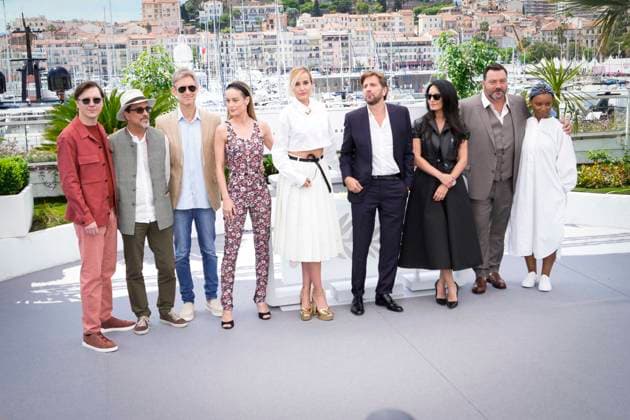 Foto IPP Daniele Cifala™ cannes 16 05 2023 Cannes Film Festival 2023 Jury Photocall nella foto: Paul Dano, Atiq Rahimi, Damian Szifron, Brie Larson, Julia Ducournau, Jury President Ruben Östlund, and jury members Maryam Touzani, Denis MÃ nochet and Rungano Nyoni Italy Photo Press - World Copyright