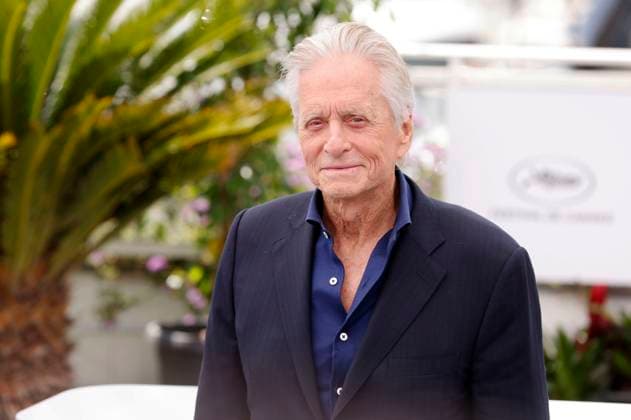 Internationale Filmfestspiele von Cannes - Photocall zur Goldenen Ehrenpalme für Michael Douglas Michael Douglas beim Photocall anlässlich der Verleihung der Goldenen Ehrenpalme für sein Lebenswerk auf dem Festival de Cannes 2023 76. Internationale Filmfestspiele von Cannes am Palais des Festivals. Cannes, 16.05.2023