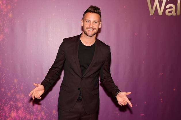 Bastian Baker Prix Walo 2023 Bastian Baker auf dem roten Teppich. Verleihung des 47. Prix Walo für die Jahre 2020-2022 am 14.05.2023 in den SRF Fernsehstudios Zürich, Schweiz.