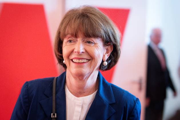Verleihung des Staatspreis 2023 des Landes Nordrhein-Westfalen an die Bundeskanzlerin a.D. Aktuell, 16.05.2023, Koeln, Oberbuergermeisterin von Koeln Henriette Reker auf dem Roten Teppich zur Verleihung des Staatspreis 2023 des Landes Nordrhein-Westfalen an die Bundeskanzlerin a.D. in der Flora in Koeln Koeln Nordrhein-Westfalen Deutschland