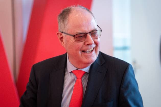 Verleihung des Staatspreis 2023 des Landes Nordrhein-Westfalen an die Bundeskanzlerin a.D. Aktuell, 16.05.2023, Koeln, Peer Steinbrueck auf dem Roten Teppich zur Verleihung des Staatspreis 2023 des Landes Nordrhein-Westfalen an die Bundeskanzlerin a.D. in der Flora in Koeln Koeln Nordrhein-Westfalen Deutschland