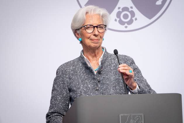 Verleihung des Staatspreis 2023 des Landes Nordrhein-Westfalen an die Bundeskanzlerin a.D. Aktuell, 16.05.2023, Koeln, Christine Lagarde, Praesidentin der Europaeischen Zentralbank bei ihrer Laudatio zu den Feierlichkeiten zur Verleihung des Staatspreis 2023 des Landes Nordrhein-Westfalen an die Bundeskanzlerin a.D. in der Flora in Koeln Koeln Nordrhein-Westfalen Deutschland
