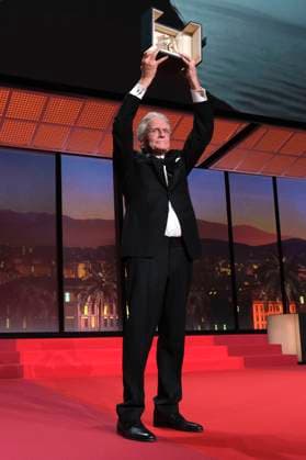 Michael Douglas bei der Opening Ceremony mit der Verleihung der Goldenen Palme für das Lebenswerk an Michael Douglas auf dem Festival de Cannes 2023 76. Internationale Filmfestspiele von Cannes im Palais des Festivals. Cannes, 16.05.2023