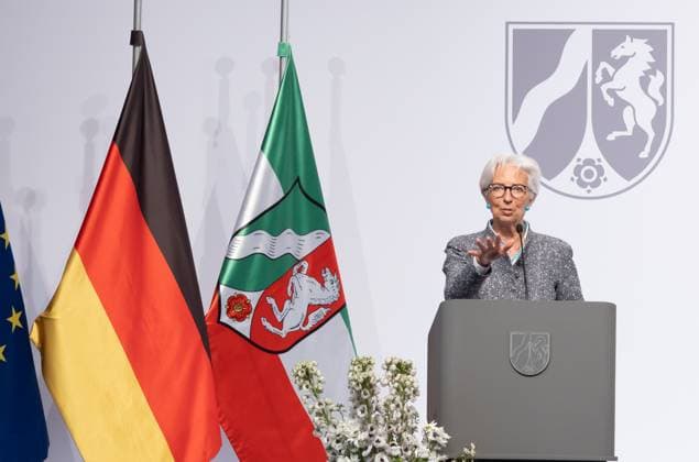 Verleihung Staatspreis an Angela Merkel Bundeskanzlerin a.D. Angela Merkel wird am Dienstag den 16.05.2023 mit dem Staatspreis NRW geehrt. Überreicht durch Christine Lagarde und Ministerpräsident Hendrik Wüst. Köln Nordrhein-Westfalen Germany