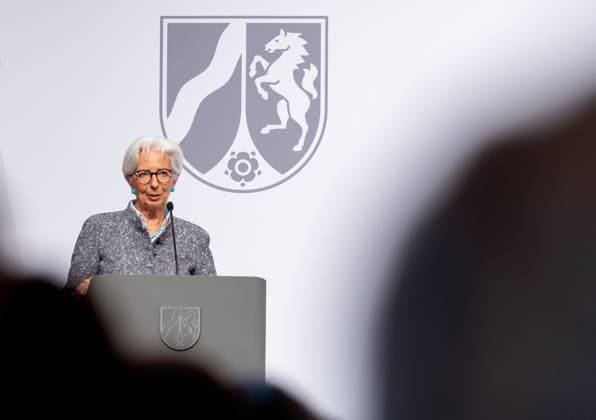 Verleihung Staatspreis an Angela Merkel Bundeskanzlerin a.D. Angela Merkel wird am Dienstag den 16.05.2023 mit dem Staatspreis NRW geehrt. Überreicht durch Christine Lagarde und Ministerpräsident Hendrik Wüst. Köln Nordrhein-Westfalen Germany