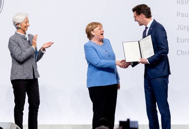 Verleihung Staatspreis an Angela Merkel Bundeskanzlerin a.D. Angela Merkel wird am Dienstag den 16.05.2023 mit dem Staatspreis NRW geehrt. Überreicht durch Christine Lagarde und Ministerpräsident Hendrik Wüst. Köln Nordrhein-Westfalen Germany