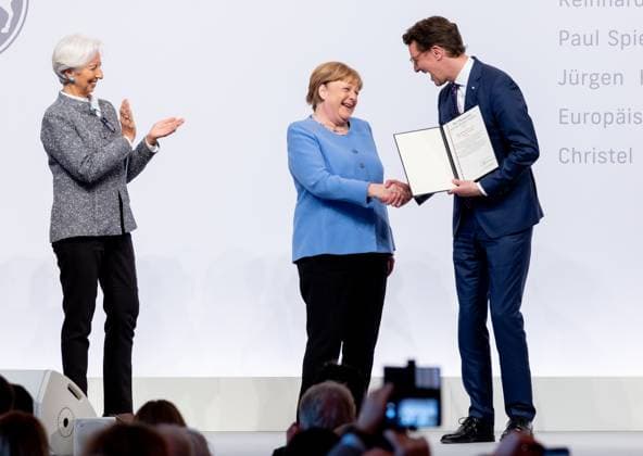 Verleihung Staatspreis an Angela Merkel Bundeskanzlerin a.D. Angela Merkel wird am Dienstag den 16.05.2023 mit dem Staatspreis NRW geehrt. Überreicht durch Christine Lagarde und Ministerpräsident Hendrik Wüst. Köln Nordrhein-Westfalen Germany