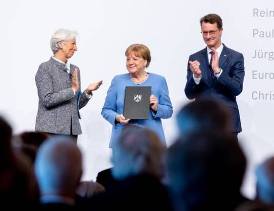 Verleihung Staatspreis an Angela Merkel Bundeskanzlerin a.D. Angela Merkel wird am Dienstag den 16.05.2023 mit dem Staatspreis NRW geehrt. Überreicht durch Christine Lagarde und Ministerpräsident Hendrik Wüst. Köln Nordrhein-Westfalen Germany