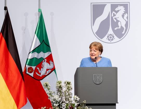 Verleihung Staatspreis an Angela Merkel Bundeskanzlerin a.D. Angela Merkel wird am Dienstag den 16.05.2023 mit dem Staatspreis NRW geehrt. Überreicht durch Christine Lagarde und Ministerpräsident Hendrik Wüst. Köln Nordrhein-Westfalen Germany
