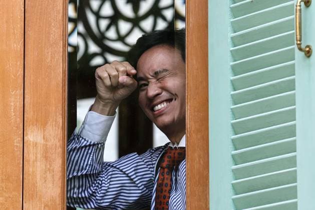 News Themen der Woche KW20 News Bilder des Tages May 17, 2023, Bangkok, Thailand: Move Forward Party leader and prime ministerial candidate Pita Limjaroenrat greets the media during talks with potential coalition partners in Bangkok, Thailand on May 17, 2023. Bangkok Thailand - ZUMAm177 20230517_zip_m177_009 Copyright: xValeriaxMongellix