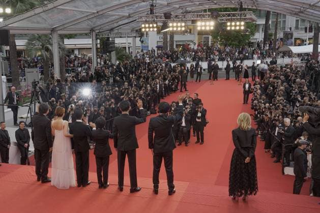 Entertainment Themen der Woche KW20 Entertainment Bilder des Tages 76e Festival International du Film de Cannes. MontÃ e des marches du film Monster. 76th International Cannes Film Festival. Red Carpet for Monster movie. 292012 2023-05-17 Cannes France  Copyright: xSergexArnalx xStarfacex STAR_292012_019