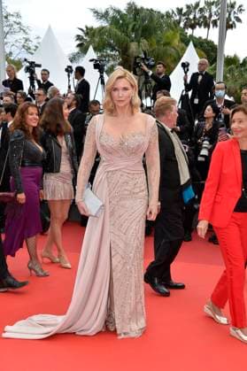 Veronica Ferres bei der MONSTER (KAIBUTSU) Premiere 76. Filmfestspiele in Cannes 17.05.2023