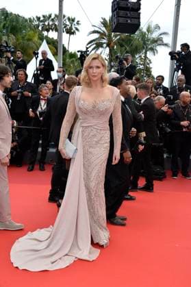 Veronica Ferres bei der MONSTER (KAIBUTSU) Premiere 76. Filmfestspiele in Cannes 17.05.2023