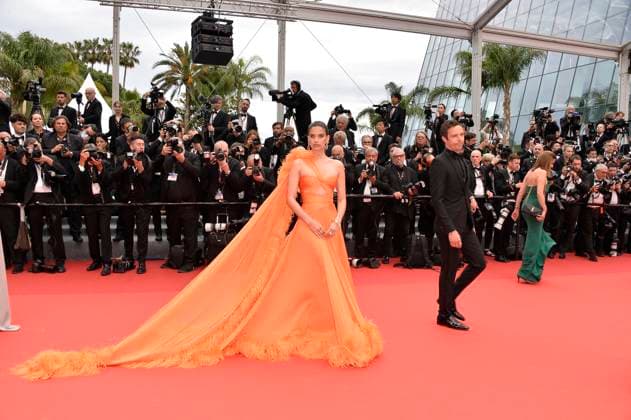 Sara Sampaio bei der MONSTER (KAIBUTSU) Premiere 76. Filmfestspiele in Cannes 17.05.2023
