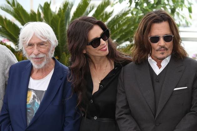 76e Festival International du Film de Cannes. Photocall du film Jeanne du Barry . 76th Cannes Film Festival. Photocall with cast of the film Jeanne du Barry . Pierre Richard, Maiwenn and Johnny Depp. 292023 2023-05-17 Cannes France  Copyright: xIsabellexVautierx xStarfacex STAR_292023_040