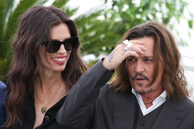 76e Festival International du Film de Cannes. Photocall du film Jeanne du Barry . 76th Cannes Film Festival. Photocall with cast of the film Jeanne du Barry . Maiwenn and Johnny Depp. 292023 2023-05-17 Cannes France  Copyright: xIsabellexVautierx xStarfacex STAR_292023_045