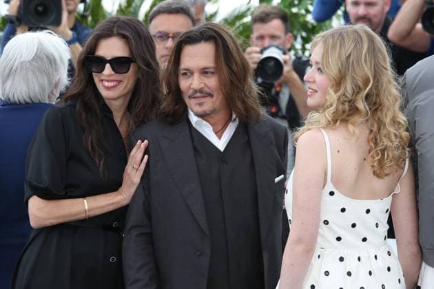 76e Festival International du Film de Cannes. Photocall du film Jeanne du Barry . 76th Cannes Film Festival. Photocall with cast of the film Jeanne du Barry . Maiwenn, Johnny Depp and Pauline Pollmann. 292023 2023-05-17 Cannes France  Copyright: xIsabellexVautierx xStarfacex STAR_292023_057