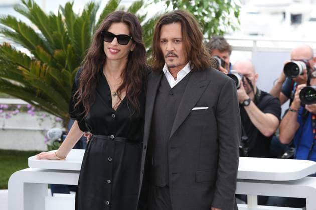 76e Festival International du Film de Cannes. Photocall du film Jeanne du Barry . 76th Cannes Film Festival. Photocall with cast of the film Jeanne du Barry . Maiwenn and Johnny Depp. 292023 2023-05-17 Cannes France  Copyright: xIsabellexVautierx xStarfacex STAR_292023_071