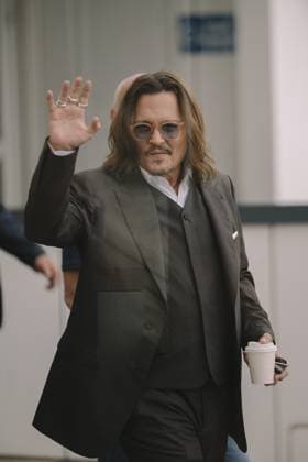 76th Cannes Film Festival-Jeanne Du Barry Photocall Johnny Depp at the photocall for Jeanne du Barry at the 76th Cannes Film Festival held at the Palais des Festivals on May 17, 2023 in Cannes, France. Cannes France  Copyright: xLucaxCarlinox originalFilename: carlino-notitle230517_np45l.jpg